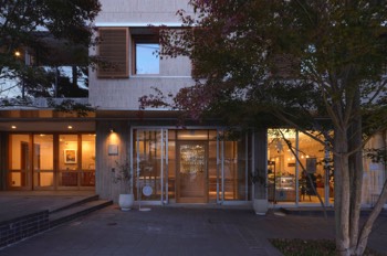  East side walk and shops front 