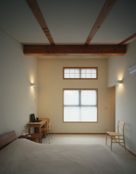  Main bedroom 