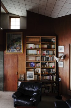  Bookshelf 