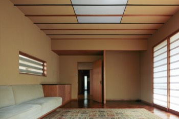  Western living room 